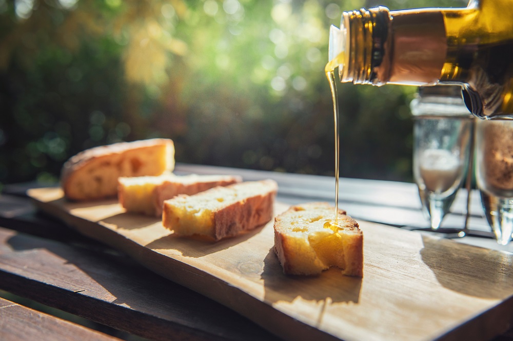aceite de oliva virgen extra AOVE ayunas salud hábitos saludables La Comunal
